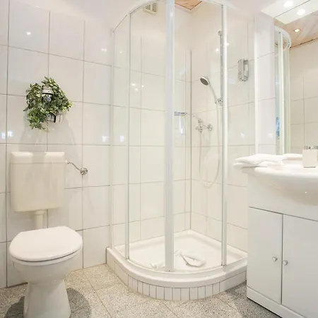 Bike & Kappe, Am Bikepark, Skilift *